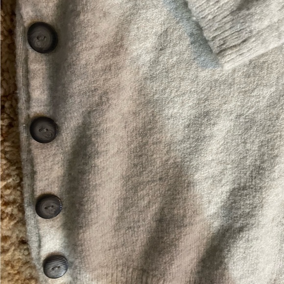 Women’s soft light gray colored turtleneck sweater - Picture 3 of 5